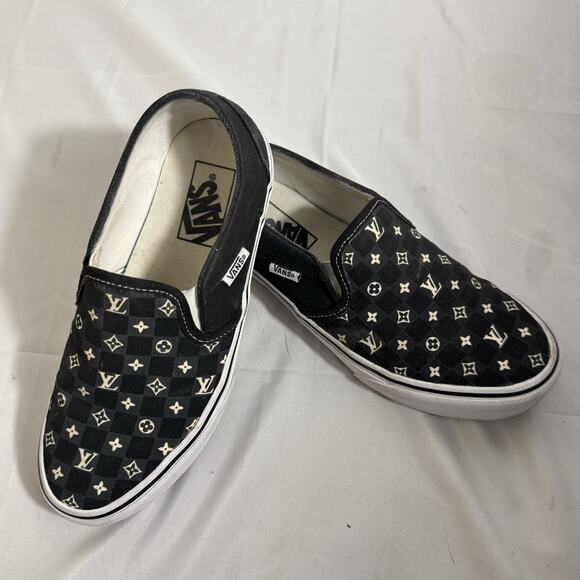 VANS Women’s 6.5 Classic Slip On Custom With LV Design - Picture 2 of 8